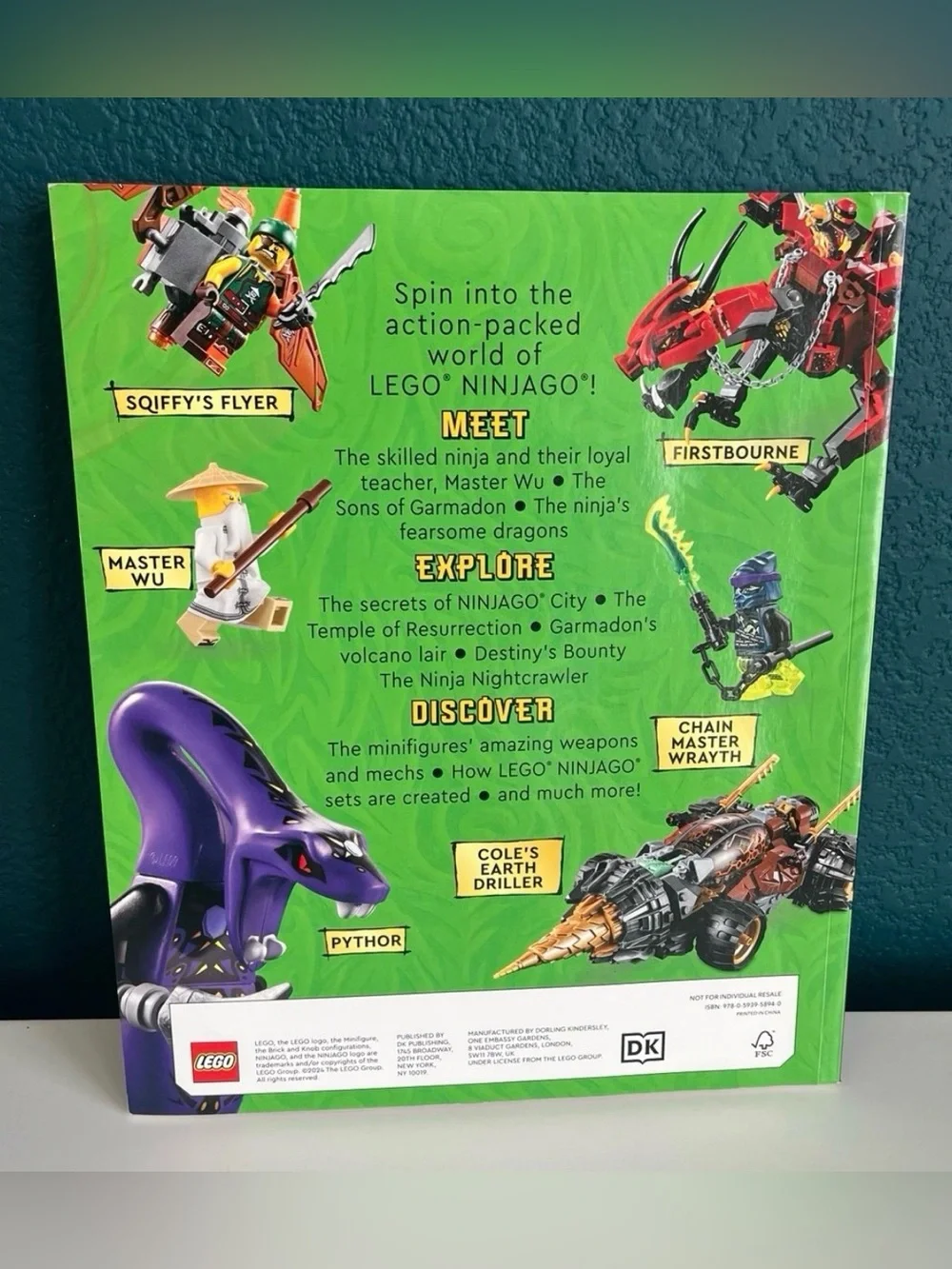 Lego Ninjago: Read, Build, Create Book by DK